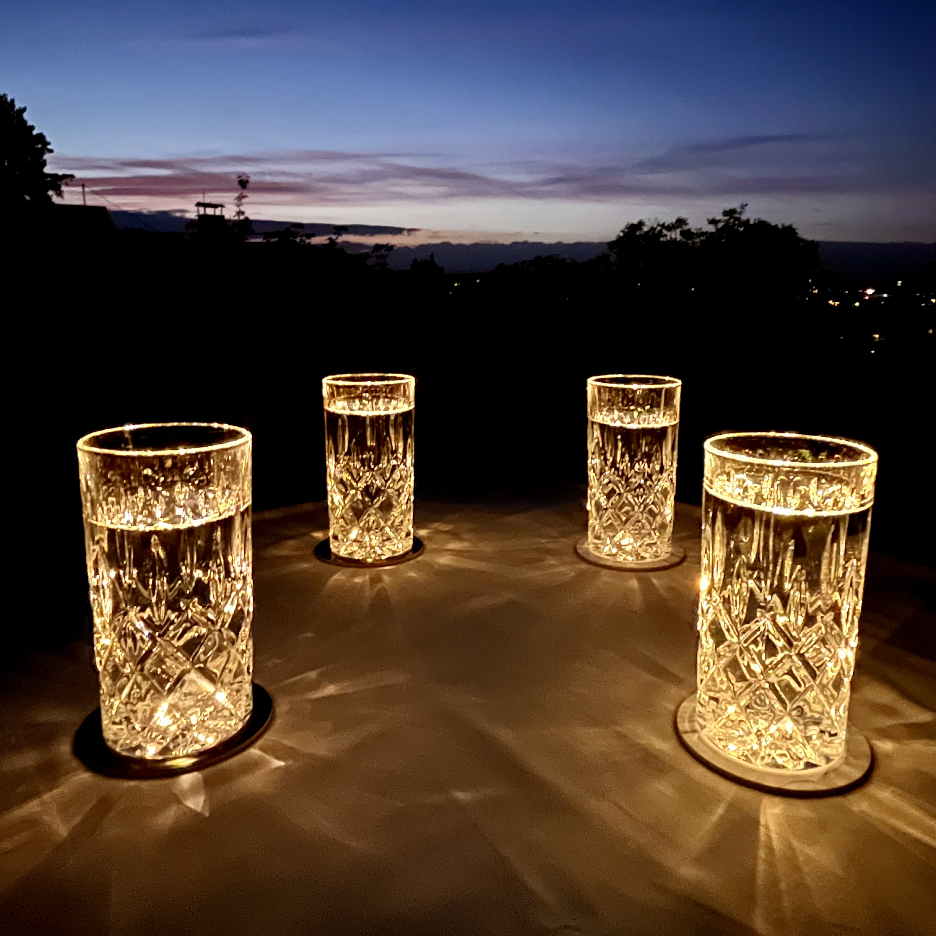 Dessous de verre lumineux avec piles de rechange offertes